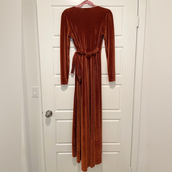 BalticBorn Jada Ribbed Velvet Maxi Dress in Copper - Small - Picture 3 of 5